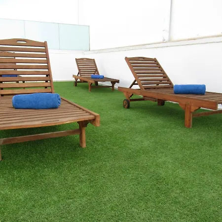 מלון דירות Nautico Suites, Private Room&bathroom (adults Only) קורלחו